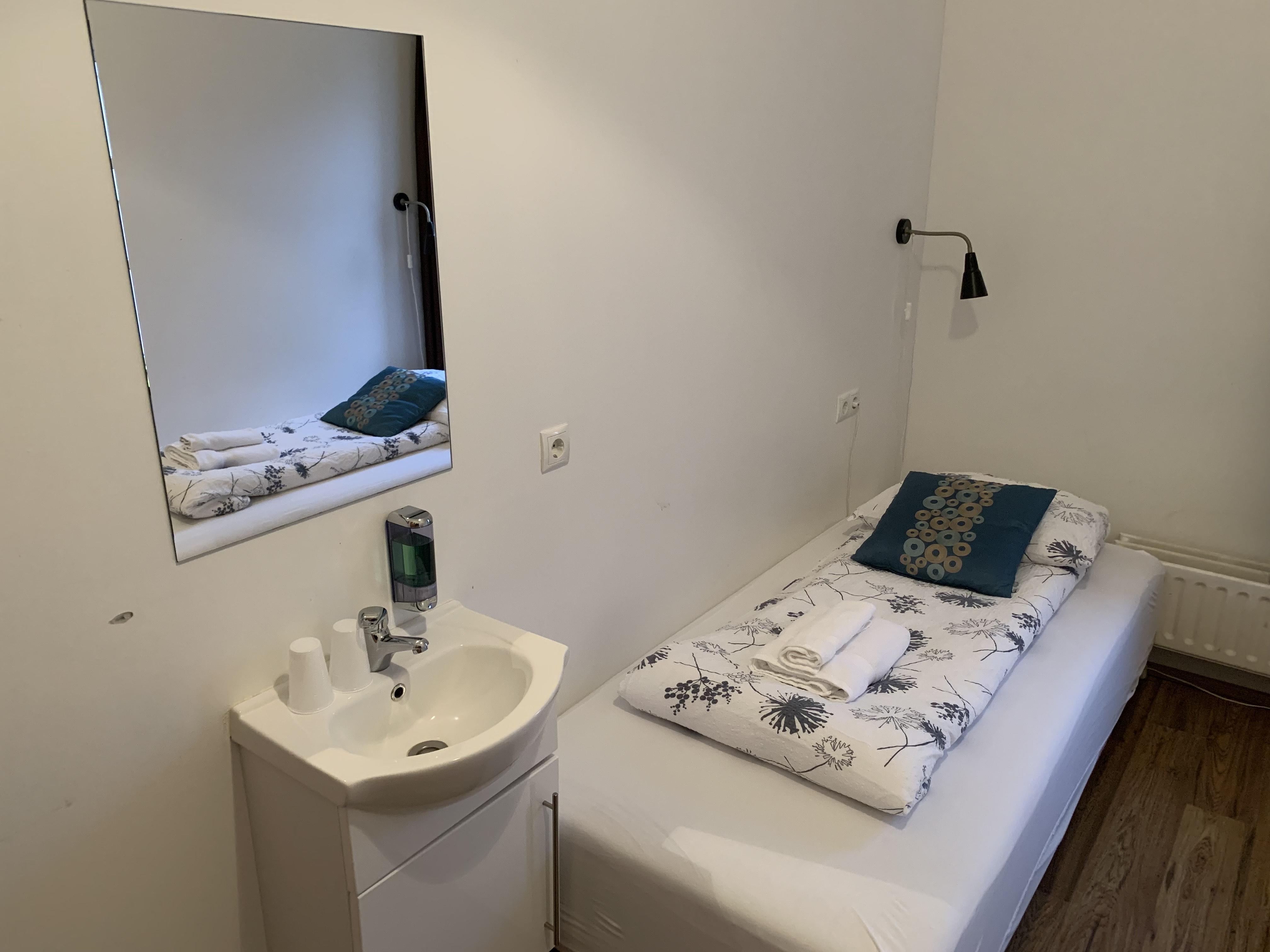Welcome Riverside Guesthouse Гелла Екстер'єр фото