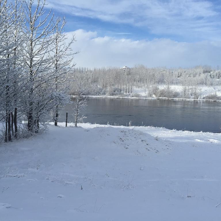 Welcome Riverside Guesthouse Гелла Екстер'єр фото