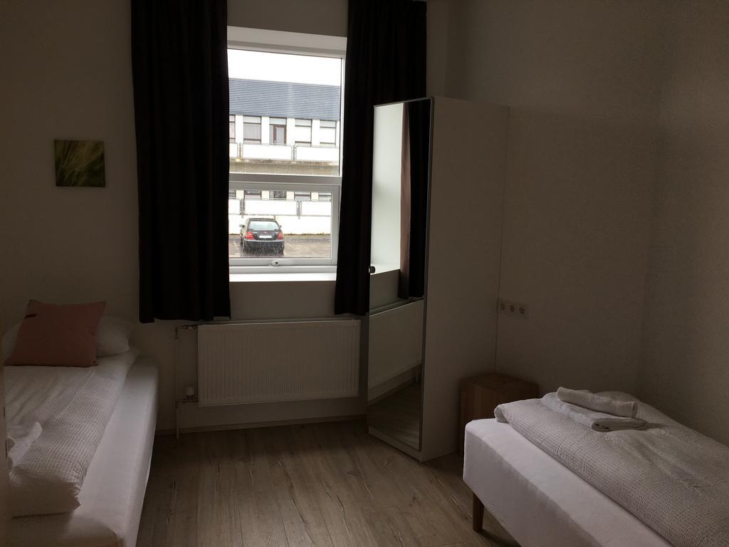 Welcome Riverside Guesthouse Гелла Екстер'єр фото