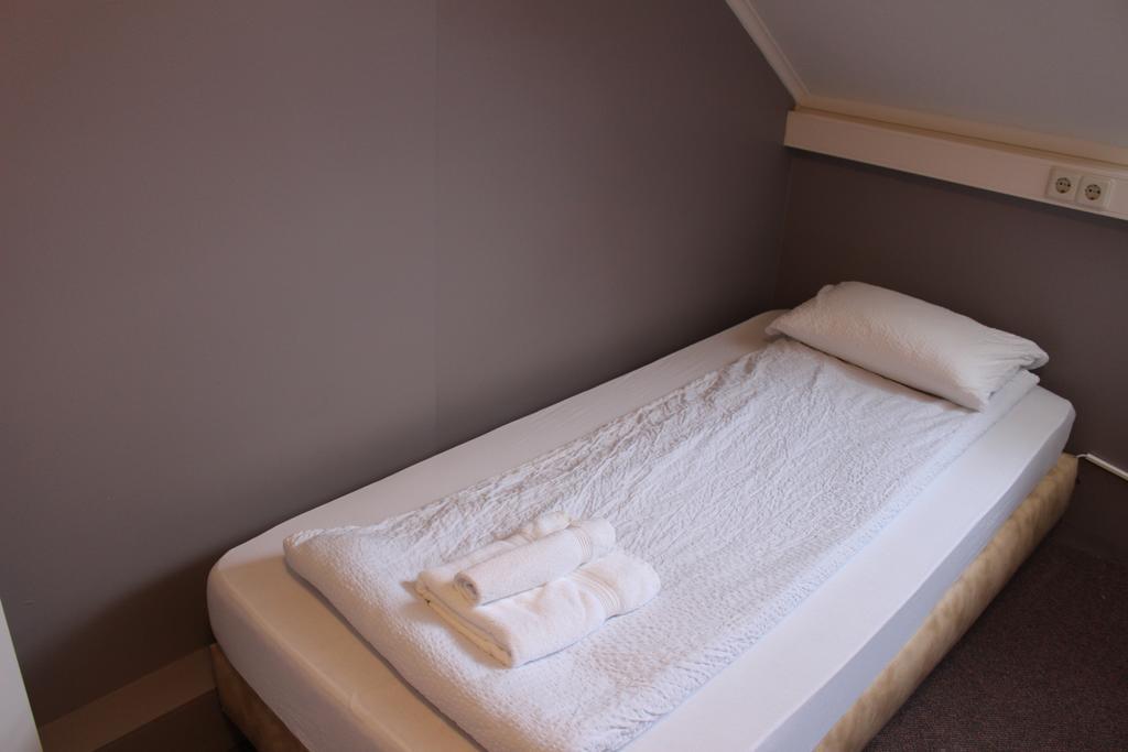 Welcome Riverside Guesthouse Гелла Екстер'єр фото